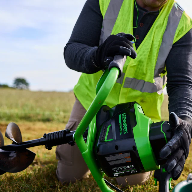 Greenworks 82V Earth Auger Kit w/ 4Ah Battery and Dual Port Charger (82EA8-4DP) - Image 5