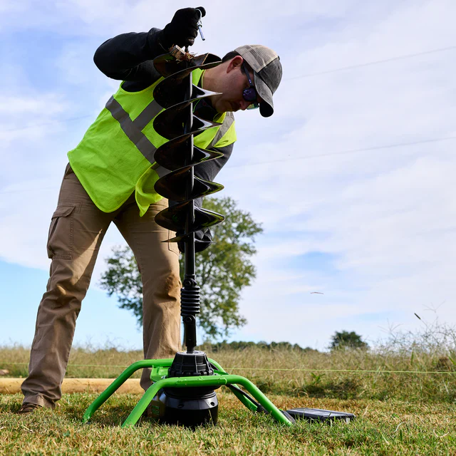 Greenworks 82V Earth Auger Kit w/ 4Ah Battery and Dual Port Charger (82EA8-4DP) - Image 6