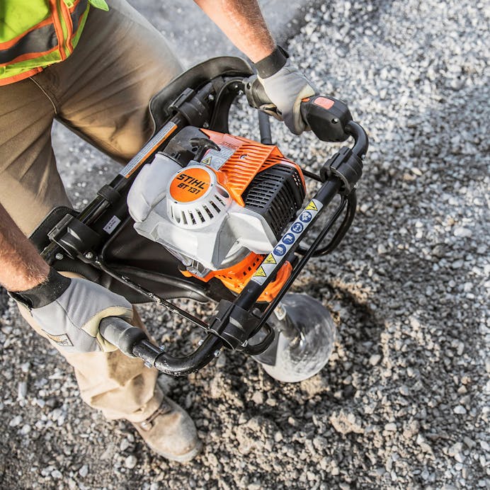 STIHL® BT 131 Earth Auger - Image 4