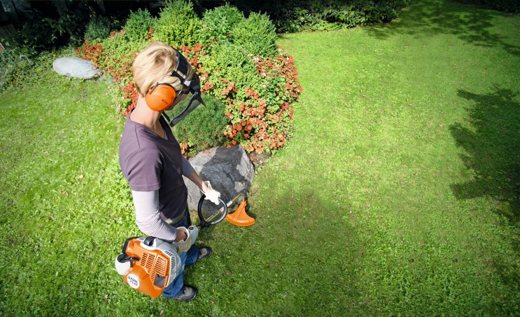 STIHL® FS 40 C Grass Trimmer - Image 2