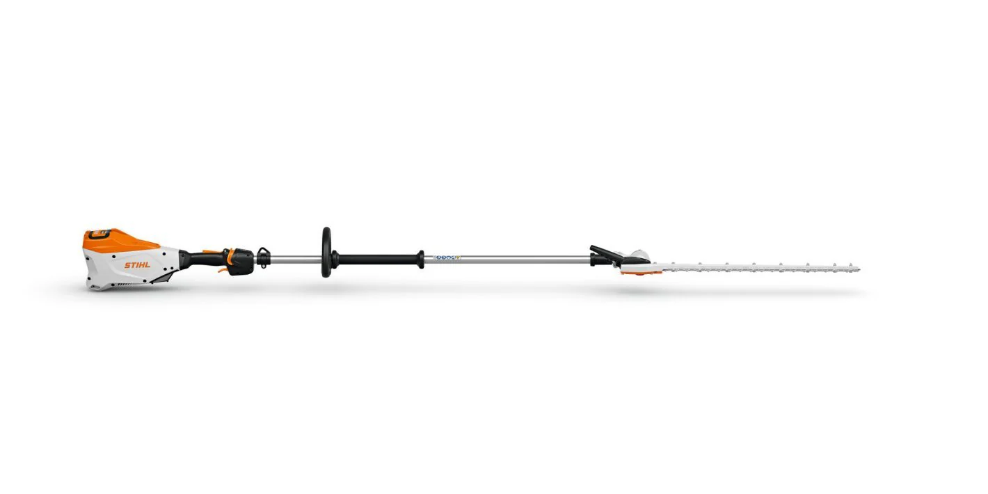STIHL® HLA 135 Cordless Long-reach Hedge Trimmer - Image 3