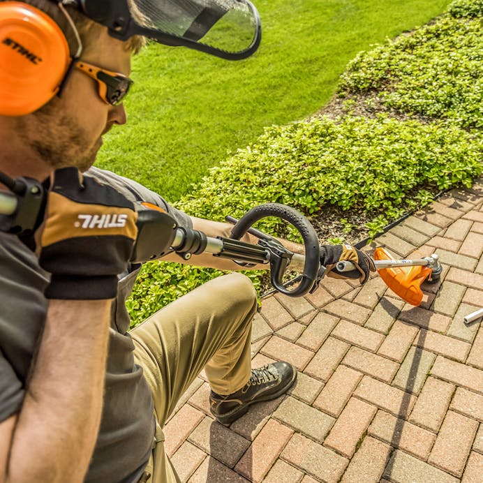STIHL® KM 91 R Kombi-Tool - Image 7