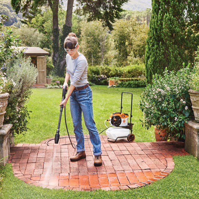 STIHL® REA 100 Plus Battery Pressure Washer (Tool Only) - Image 3