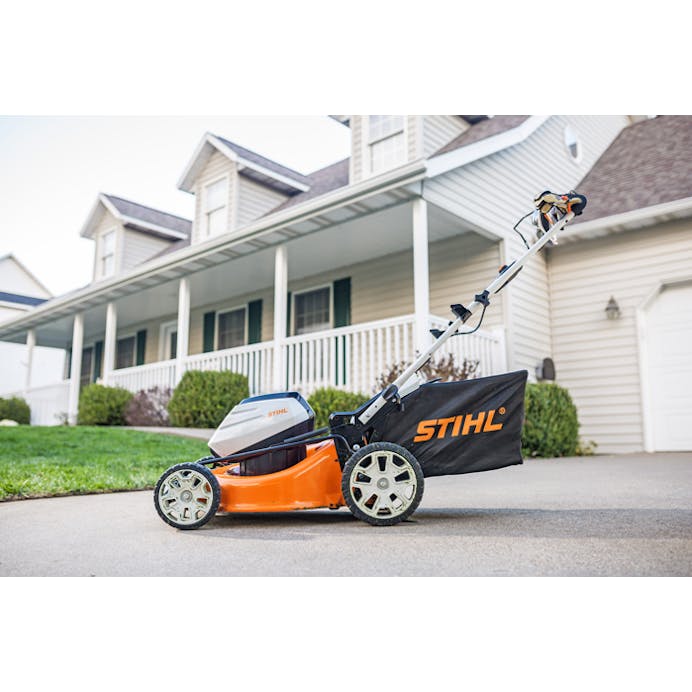 STIHL® RMA 460 Walk Behind Mower w/ Battery & Charger - Image 4