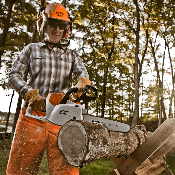 STIHL® MSA 160 C-B Battery Chainsaw - Image 5
