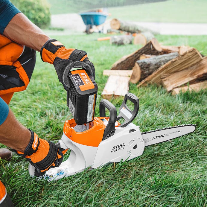 STIHL® MSA 160 C-B Battery Chainsaw - Image 7