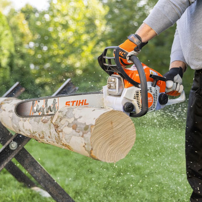 STIHL® MS 162 Chainsaw w/ 16" Bar - Image 5