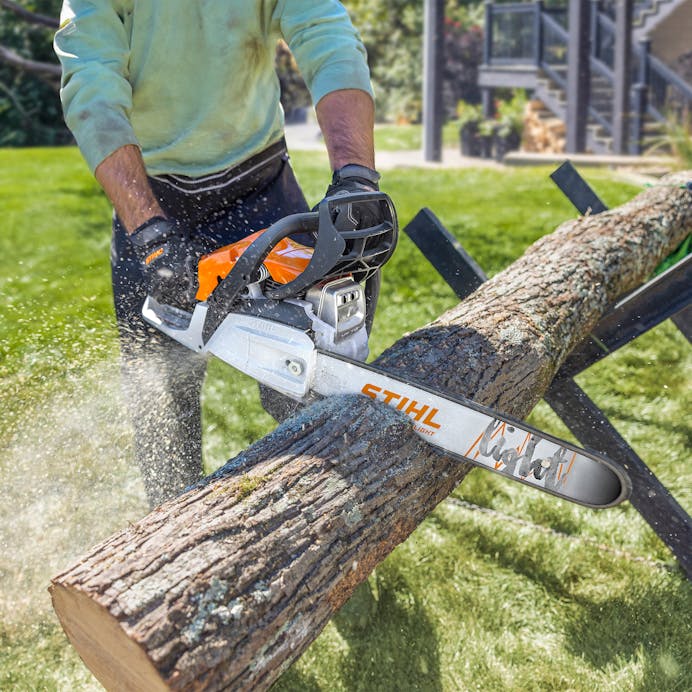 STIHL® MS 162 Chainsaw w/ 16" Bar - Image 7