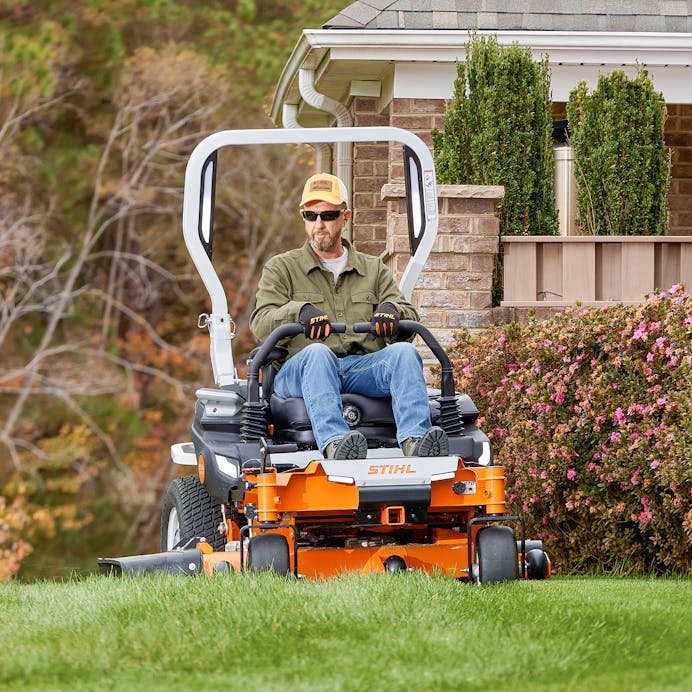 STIHL® RZA 752 52" Electric Zero Turn Mower - Image 3