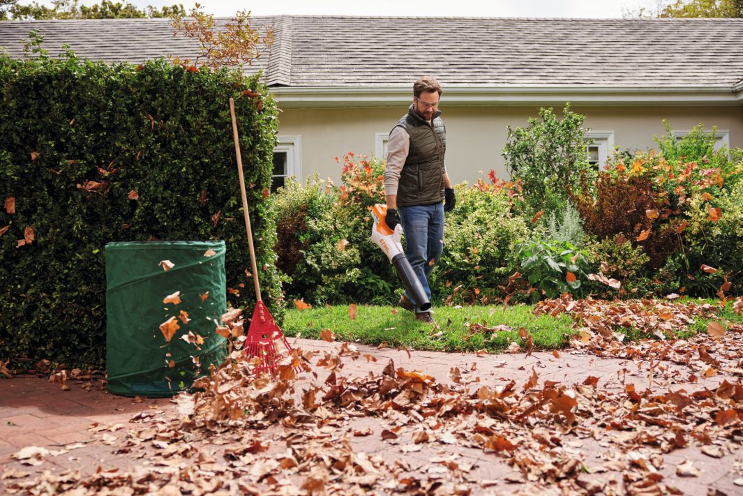 STIHL® BGA 50 Handheld Blower (w/ Battery & Charger) - Image 5