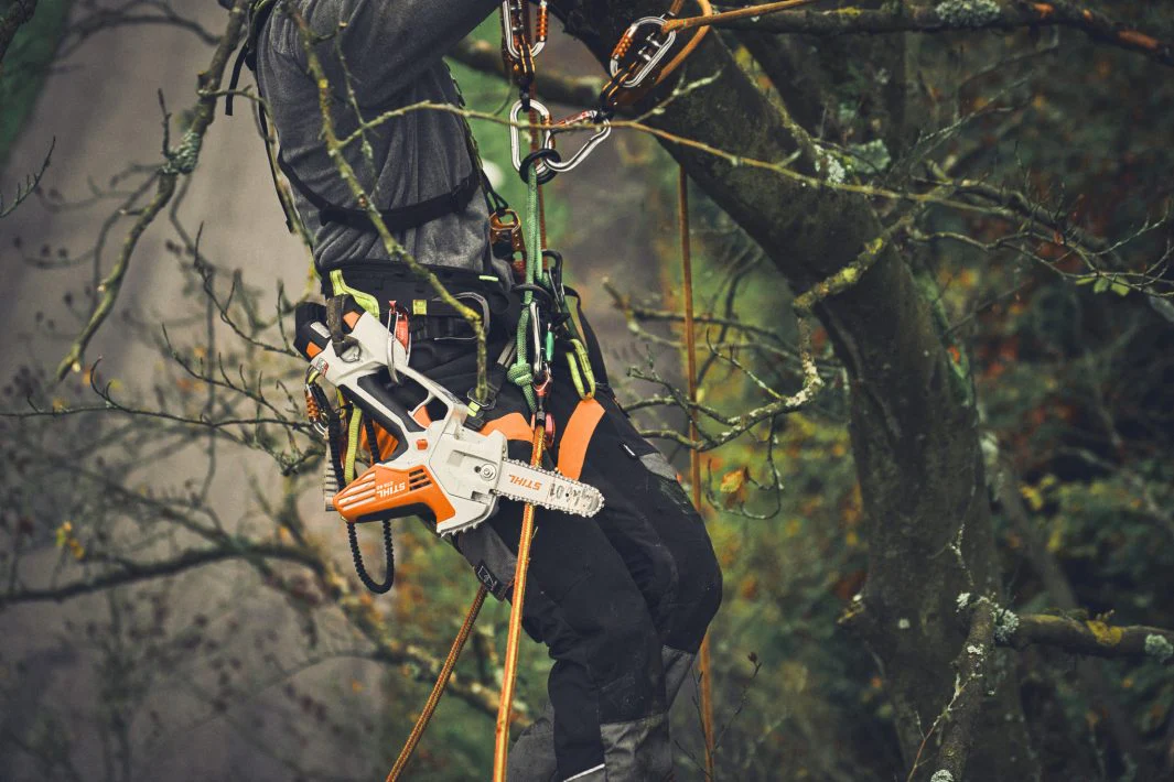 STIHL® GTA40 Chainsaw - Image 2