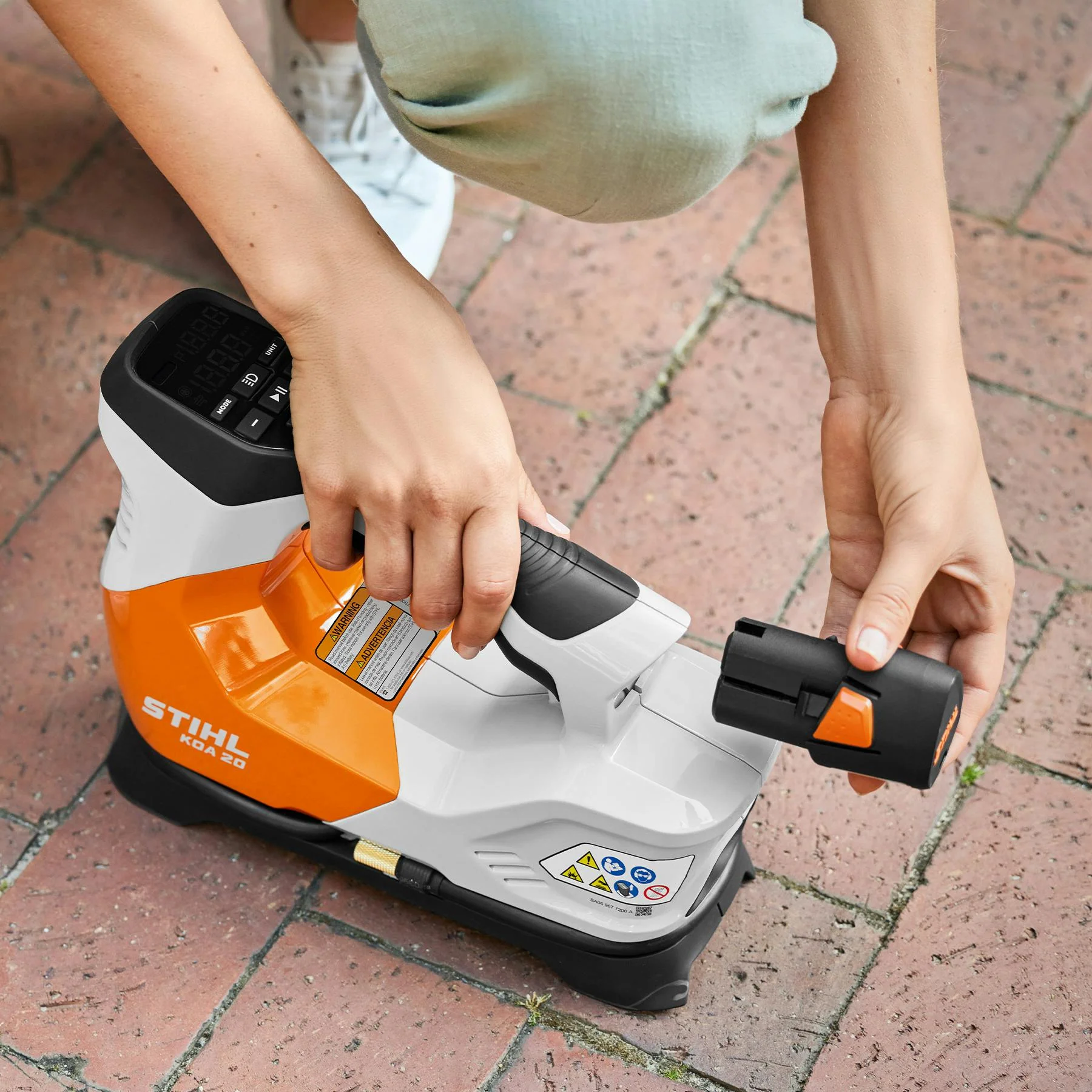 STIHL® KOA20U Air Inflator (Unit Only) - Image 3