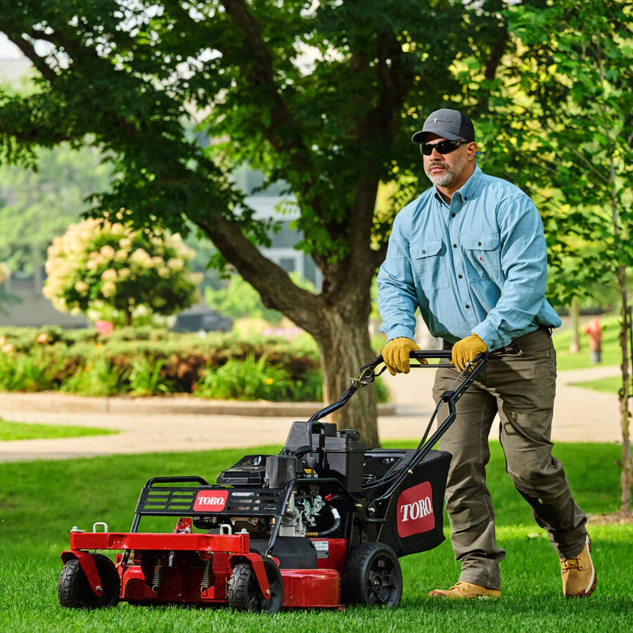 Toro 30" TurfMaster® HDX Walk Behind Lawn Mower (22217) - Image 4