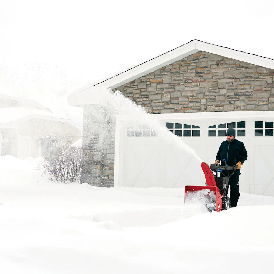 Toro® 24 in. (61 cm) Power Max® 824 OE Gas Snow Blower (37798) - Image 9