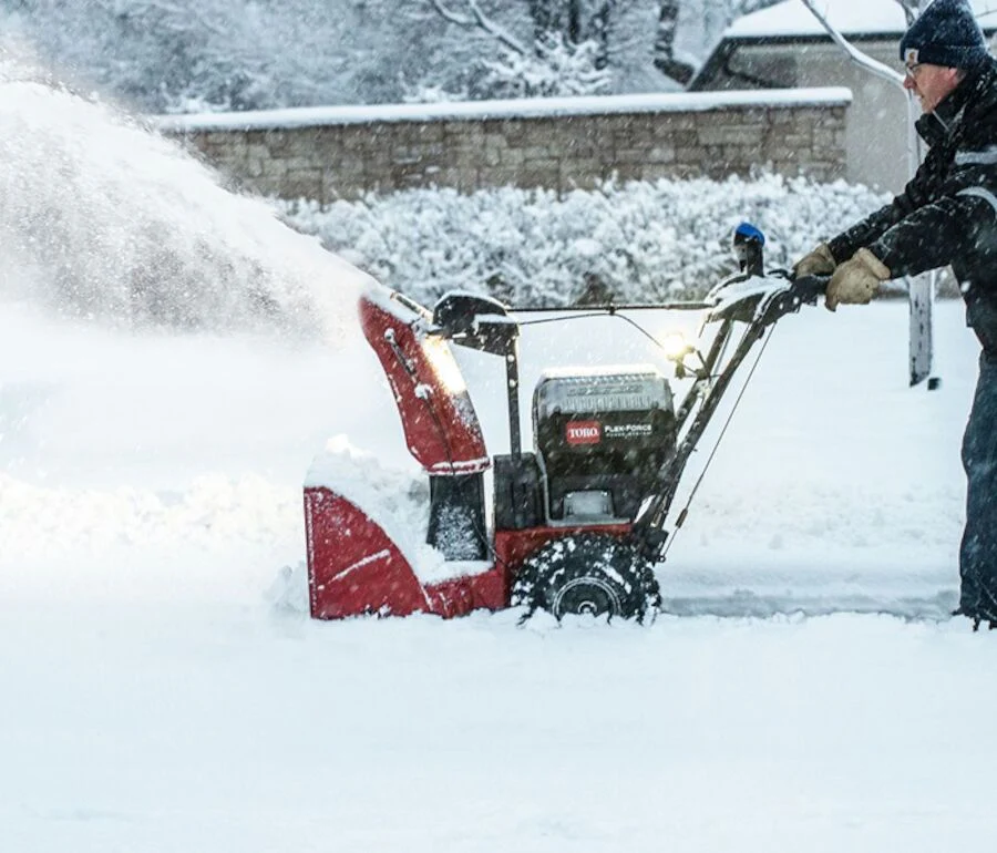 Toro® 26 in. (66 cm) Power Max 826 OHAE Two-Stage Gas Snow Blower (37805) - Image 5